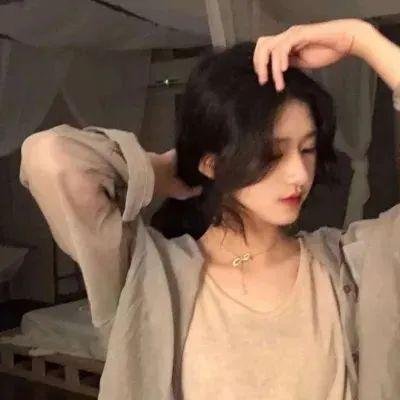 蕾哈娜内衣秀4